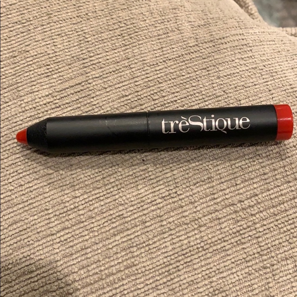 Mini matte lip crayon